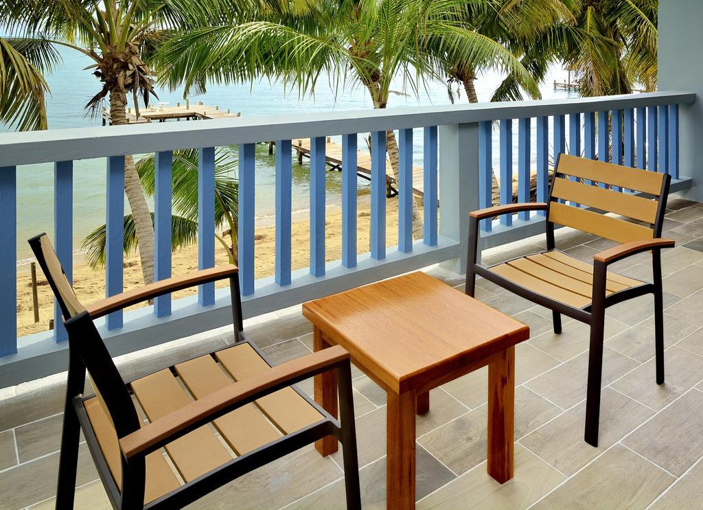Parrot Cove Lodge Hopkins Bagian luar foto
